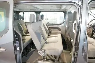 Renault Trafic, 2.0, 110 kW, дизель, автомат, передний привод