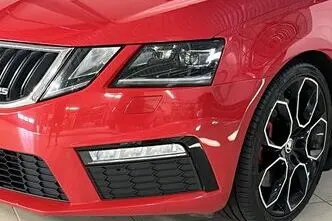 Škoda Octavia, 2.0, 180 kW, bensiin, automaat, esivedu