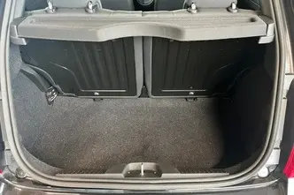 Fiat 500, 1.0, 51 kW, гибрид, механическая, передний привод