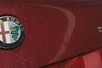 Alfa Romeo GTV, 2.0, 110 kW, bensiin, manuaal, esivedu