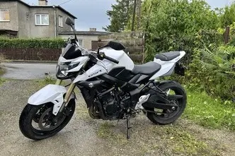 Suzuki GSR 750, 0.7, 78 kW, petrol, manual, rear-wheel drive
