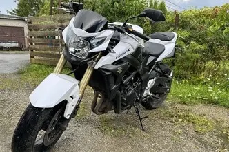 Suzuki GSR 750, 0.7, 78 kW, petrol, manual, rear-wheel drive