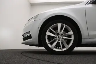 Škoda Octavia, 1.5, 110 kW, бензин, автомат, передний привод