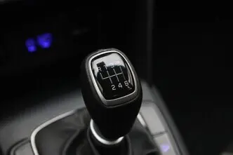 Hyundai Kona, 1.0, 88 kW, bensiin, manuaal, esivedu