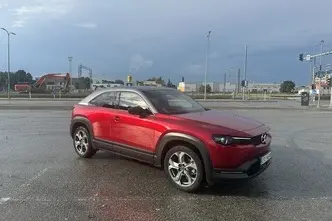 Mazda MX-30, 80.9 kW, elekter, automaat, esivedu