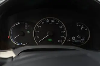 Lexus CT 200h, 1.8, 73 kW, hybrid, automatic, front-wheel drive