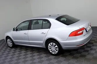 Škoda Superb, 1.6, 104 kW, diisel, automaat, esivedu