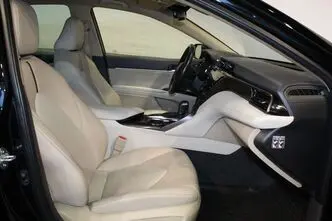 Toyota Camry, 2.5, 131 kW, hübriid, automaat, esivedu