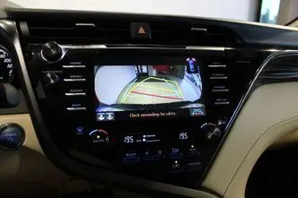 Toyota Camry, 2.5, 131 kW, hübriid, automaat, esivedu