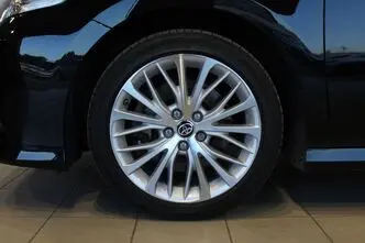 Toyota Camry, 2.5, 131 kW, hübriid, automaat, esivedu