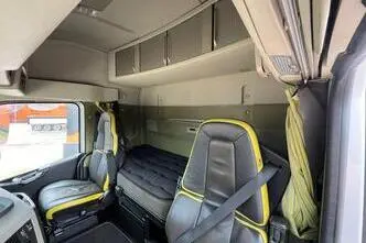 Volvo FH 750 6x4, 551 kW, diisel, automaat