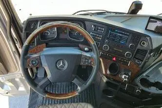 Mercedes-Benz Actros, 375 kW, diisel, automaat