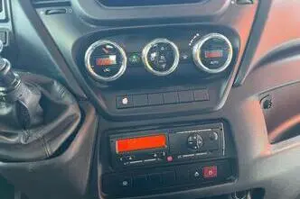 Iveco Daily, 125 kW, diesel, manual