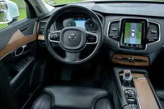 Volvo XC90, 2.0, 173 kW, гибрид, автомат, полный привод