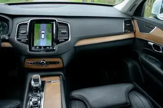 Volvo XC90, 2.0, 173 kW, гибрид, автомат, полный привод