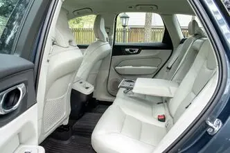 Volvo XC60, 2.0, 145 kW, hübriid, automaat, nelikvedu