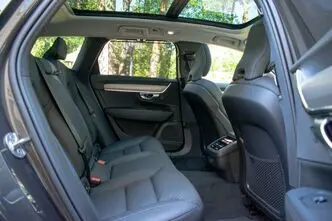Volvo V90 Cross Country, 2.0, 184 kW, hybrid, automatic, four-wheel drive