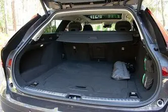 Volvo V90 Cross Country, 2.0, 184 kW, hybrid, automatic, four-wheel drive