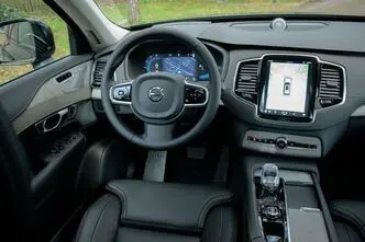 Volvo XC90, 2.0, 228 kW, подключаемый гибрид, автомат, полный привод
