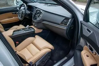 Volvo XC90, 2.0, 183 kW, hübriid, automaat, nelikvedu