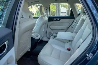 Volvo XC60, 2.0, 183 kW, hübriid, automaat, nelikvedu