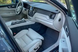 Volvo XC60, 2.0, 183 kW, hübriid, automaat, nelikvedu