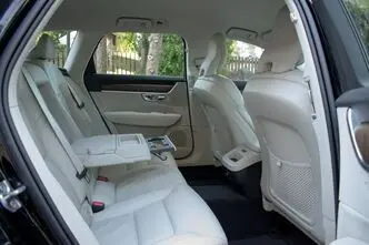 Volvo V90 Cross Country, 2.0, 183 kW, hübriid, automaat, nelikvedu