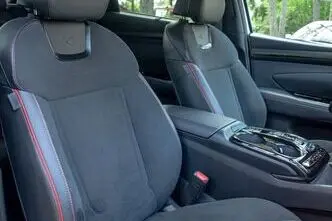 Hyundai Tucson, 1.6, 132 kW, hübriid, automaat, nelikvedu