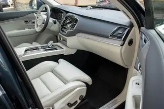 Volvo XC90, 2.0, 173 kW, гибрид, автомат, полный привод