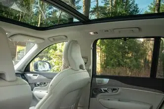 Volvo XC90, 2.0, 173 kW, гибрид, автомат, полный привод