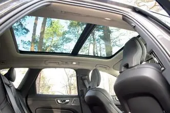 Volvo XC60, 2.0, 184 kW, hübriid, automaat, nelikvedu