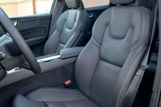 Volvo XC60, 2.0, 293 kW, plug-in hybrid, automatic, four-wheel drive