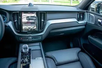 Volvo XC60, 2.0, 293 kW, plug-in hybrid, automatic, four-wheel drive
