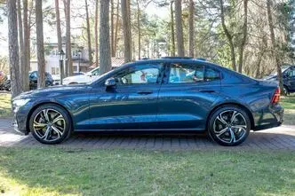 Volvo S60, 2.0, 184 kW, гибрид, автомат, полный привод
