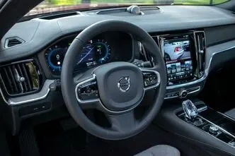 Volvo S60, 2.0, 335 kW, подключаемый гибрид, автомат, полный привод