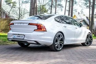 Volvo S90, 2.0, 335 kW, plug-in hybrid, automatic, four-wheel drive