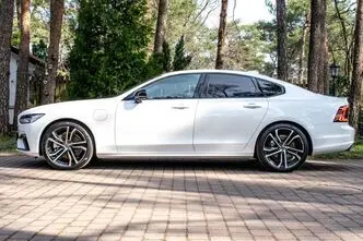 Volvo S90, 2.0, 335 kW, plug-in hybrid, automatic, four-wheel drive