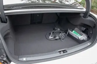 Volvo S90, 2.0, 335 kW, plug-in hybrid, automatic, four-wheel drive