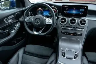 Mercedes-Benz GLC 300, 2.0, 225 kW, подключаемый гибрид, автомат, полный привод
