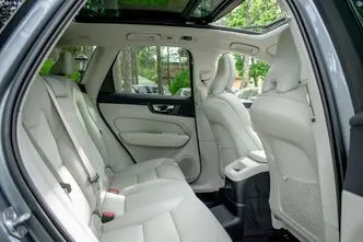 Volvo XC60, 2.0, 288 kW, pistikhübriid, automaat, nelikvedu