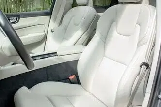 Volvo XC60, 2.0, 288 kW, pistikhübriid, automaat, nelikvedu