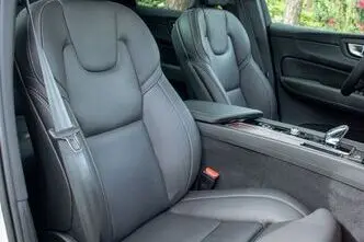 Volvo XC60, 2.0, 145 kW, hübriid, automaat, nelikvedu