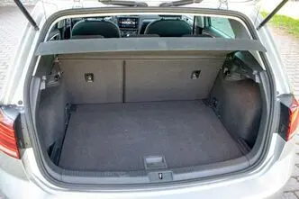 Volkswagen Golf, 1.0, 85 kW, bensiin, automaat, esivedu