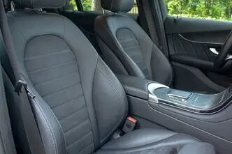 Mercedes-Benz GLC 300, 2.0, 225 kW, pistikhübriid, automaat, nelikvedu