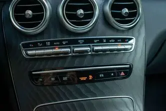Mercedes-Benz GLC 300, 2.0, 225 kW, pistikhübriid, automaat, nelikvedu