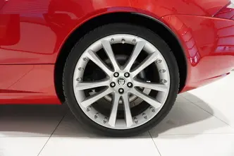 Jaguar XKR, 4.2, 306 kW, bensiin, automaat, tagavedu