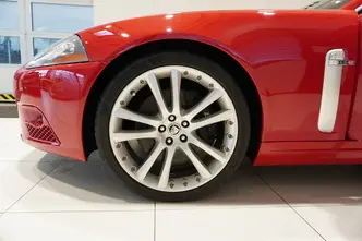 Jaguar XKR, 4.2, 306 kW, bensiin, automaat, tagavedu