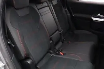 Mercedes-Benz GLB 200, 1.3, 120 kW, bensiin, automaat, esivedu