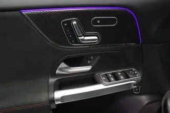 Mercedes-Benz GLB 200, 1.3, 120 kW, bensiin, automaat, esivedu