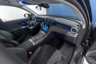 Mercedes-Benz GLC 220, 2.0, 145 kW, hybrid, automatic, four-wheel drive